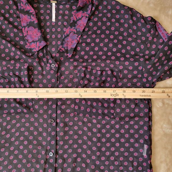 Free People Black Floral Button Blouse Long Sleeves Pockets Semi Sheer XS Hi Low - Picture 5 of 12